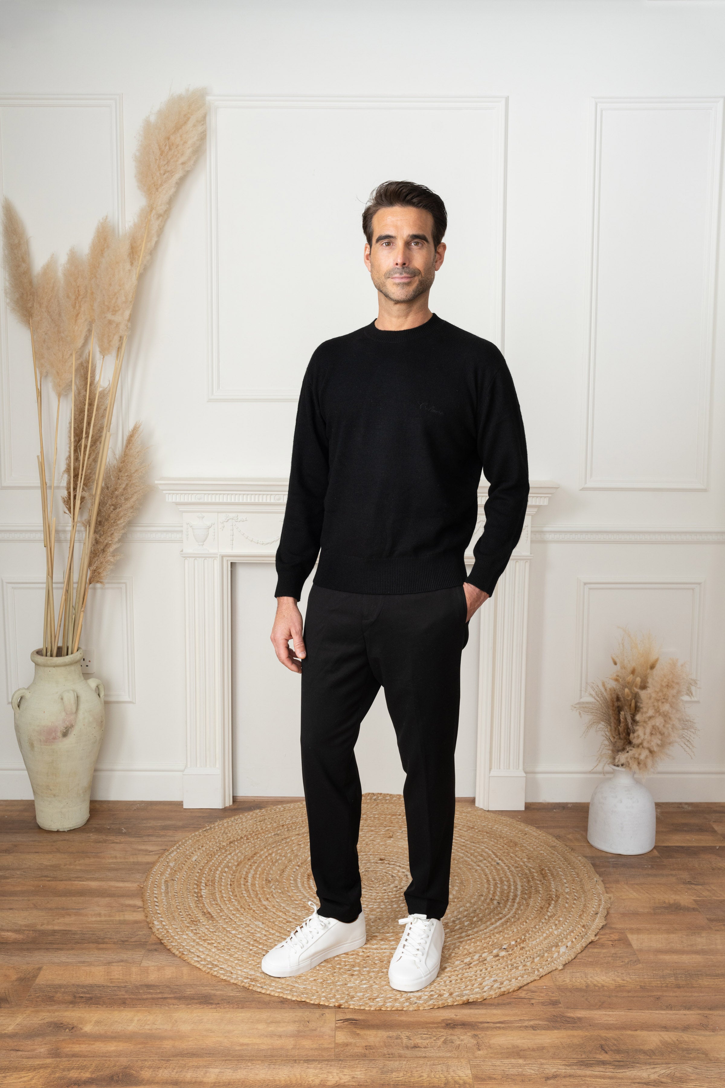 Devonshire Cashmere Jumper - Black