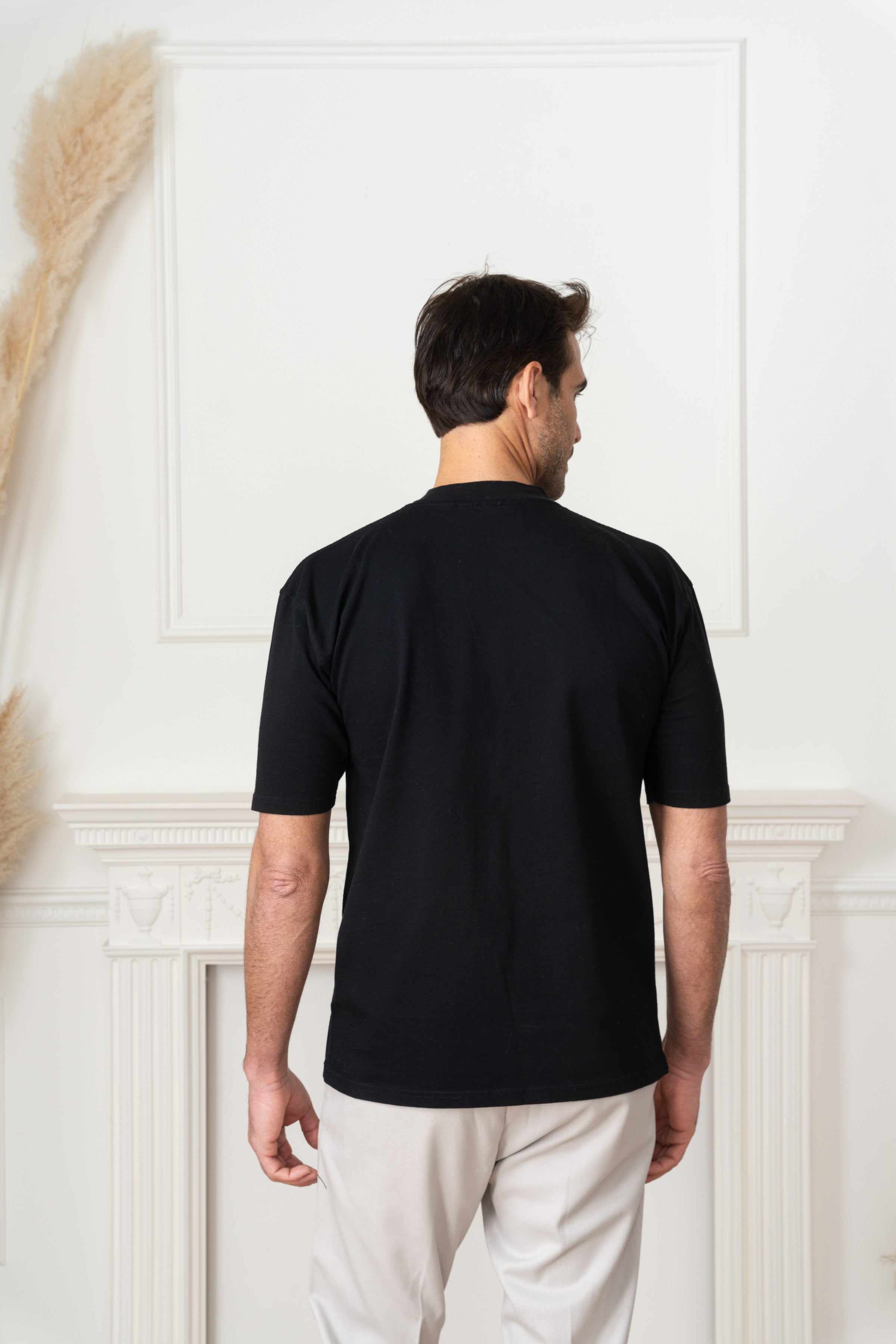 Sloane T-Shirt - Black